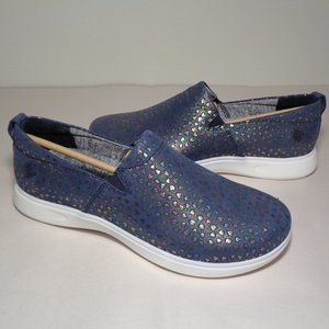 Klogs Size 8 M LEENA Dainty Hearts Leather Loafers New Women's Work Sh…